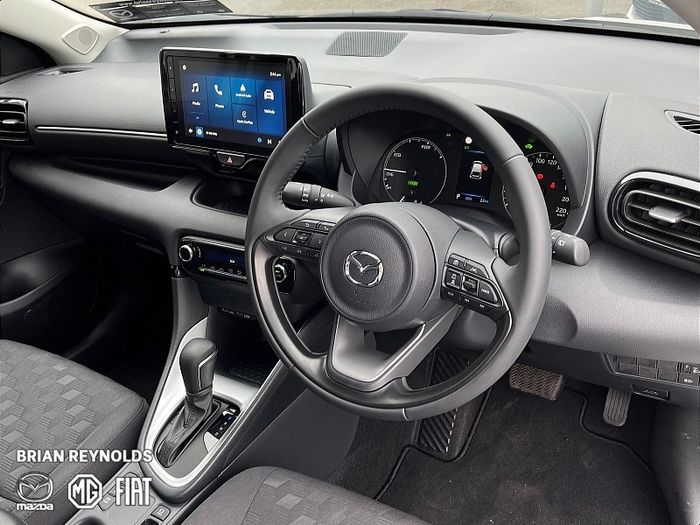 Mazda 2 2025