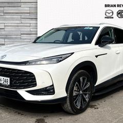 MG HS 2025