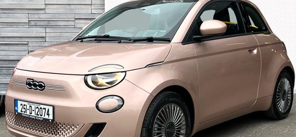 Fiat 500e 2025