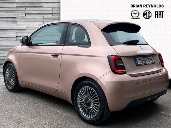 Fiat 500e 2025