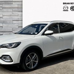 MG HS 2023