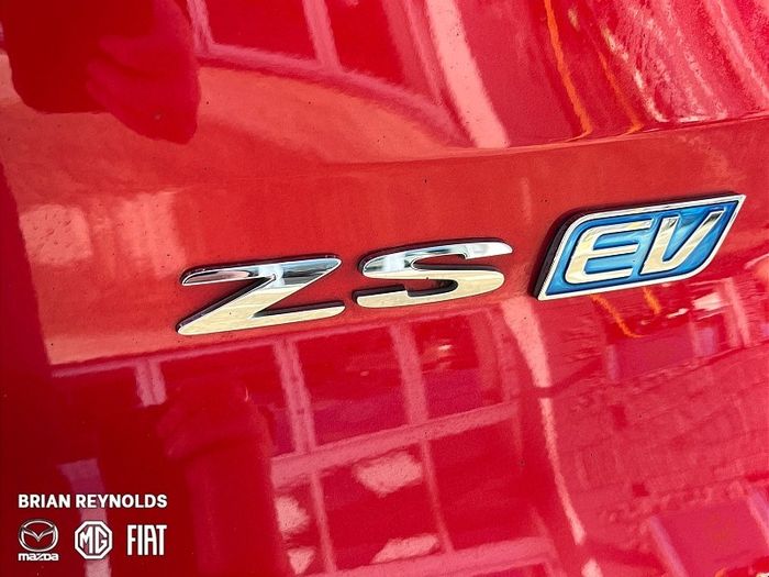 MG ZS 2023