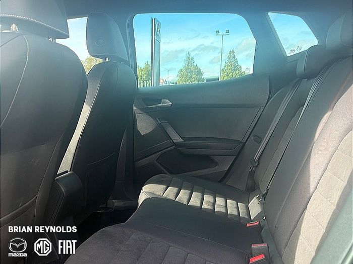 SEAT Arona 2024