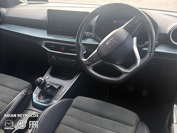 SEAT Arona 2024