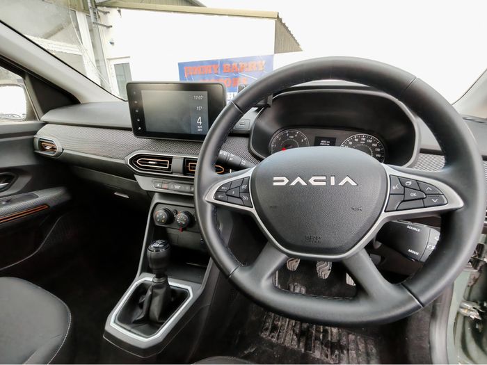 Dacia Sandero 2023