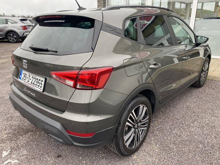 SEAT Arona 2025