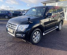 Mitsubishi Pajero 2015