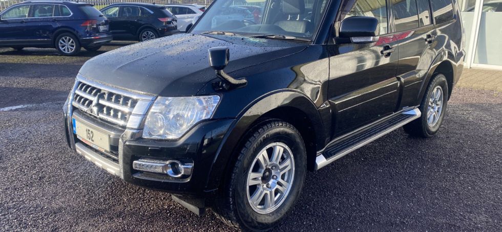 Mitsubishi Pajero 2015
