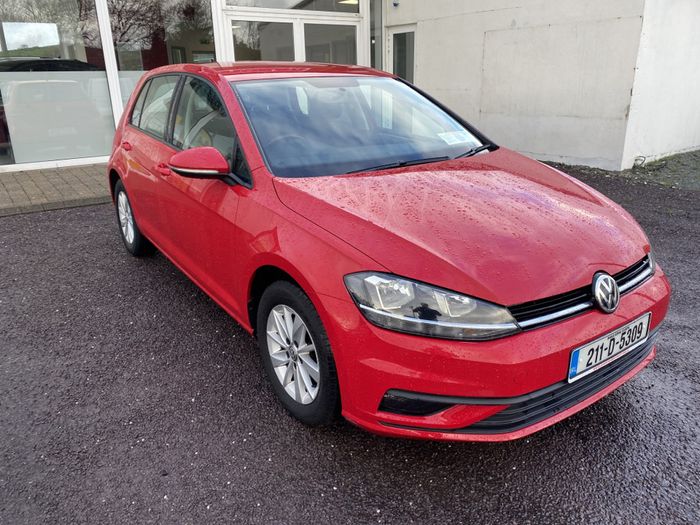 Volkswagen Golf 2021
