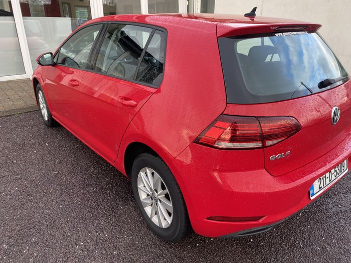 Volkswagen Golf 2021