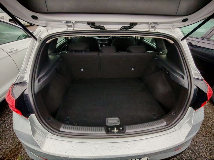 Hyundai i30 2021