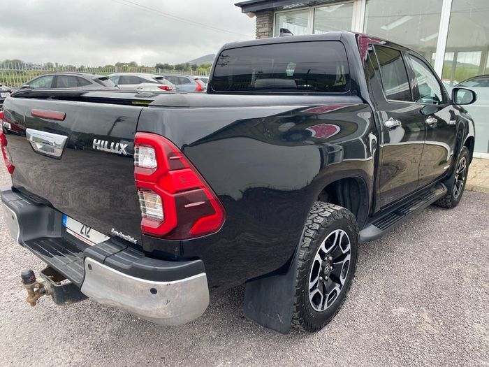 Toyota HiLux 2022