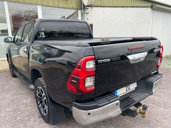 Toyota HiLux 2022
