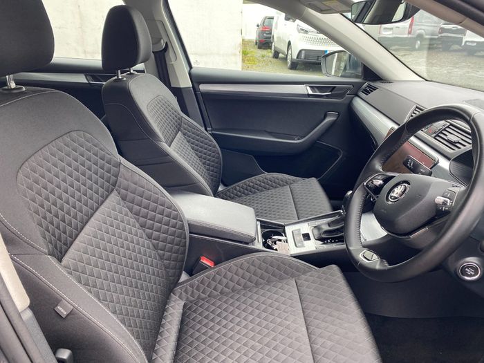 Skoda Superb 2022
