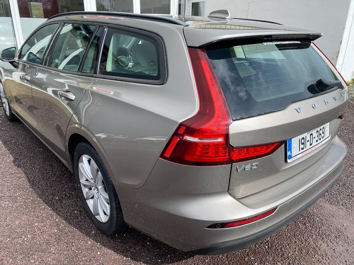 Volvo V60 2019