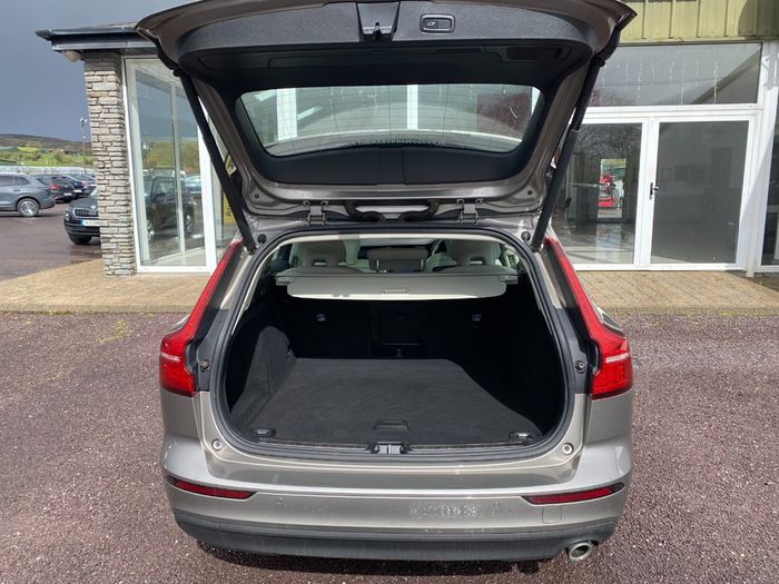 Volvo V60 2019