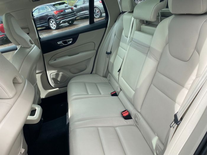 Volvo V60 2019