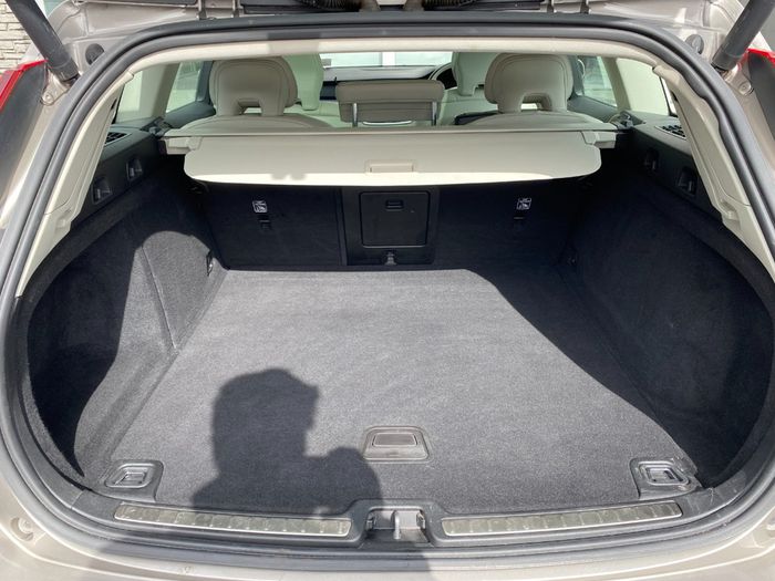 Volvo V60 2019