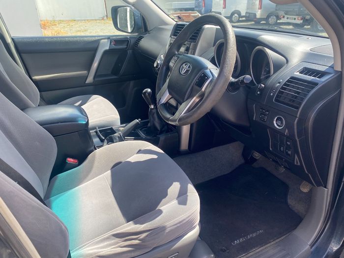 Toyota Landcruiser 2011