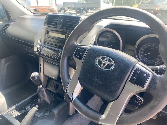 Toyota Landcruiser 2011