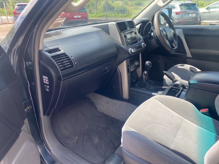 Toyota Landcruiser 2011