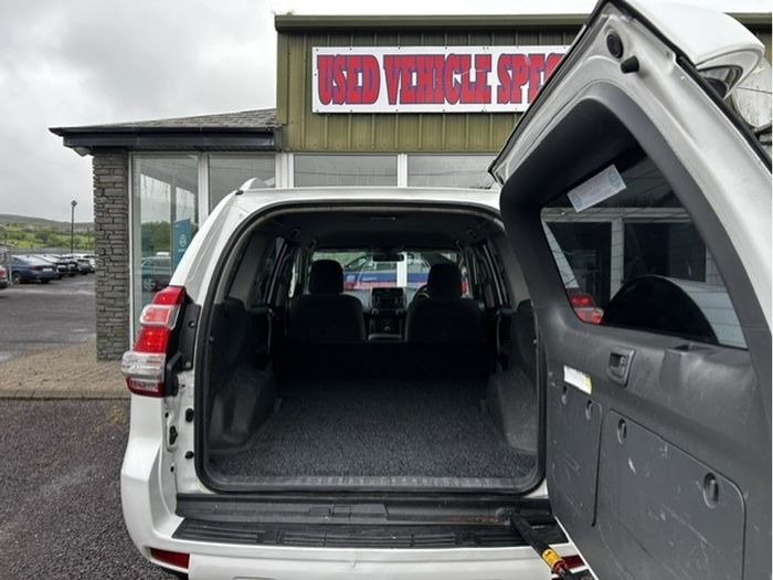 Toyota Landcruiser 2012