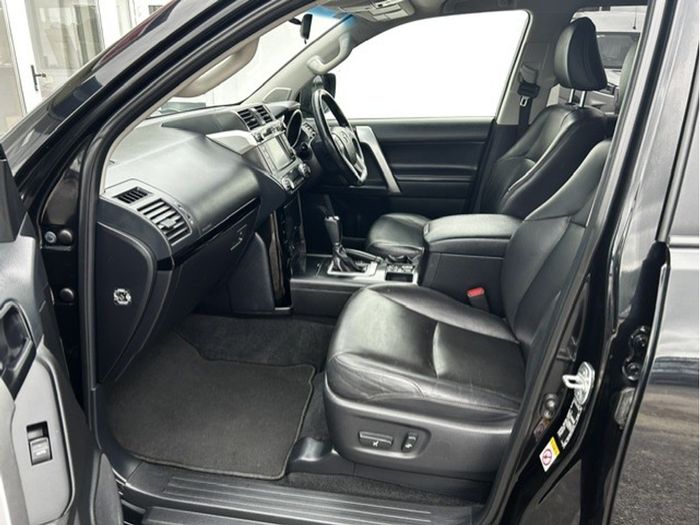 Toyota Landcruiser 2015