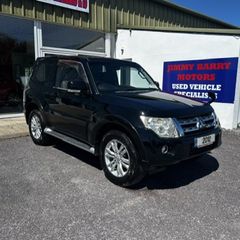 Mitsubishi Pajero 2012