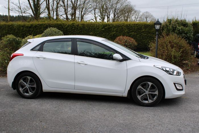 Hyundai i30 2016