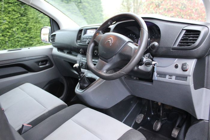 Citroen Dispatch 2019