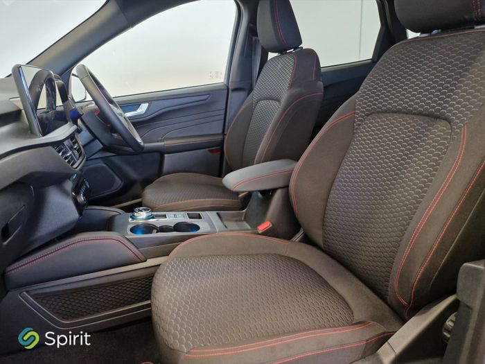 Ford Kuga 2025