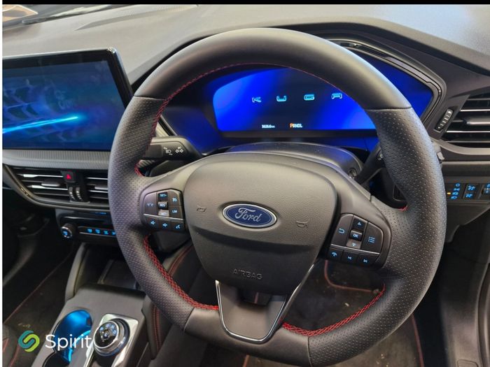 Ford Kuga 2025