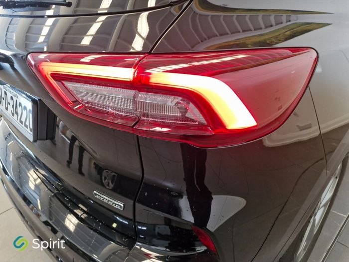 Ford Kuga 2025