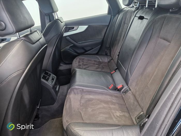 Audi A4 2019