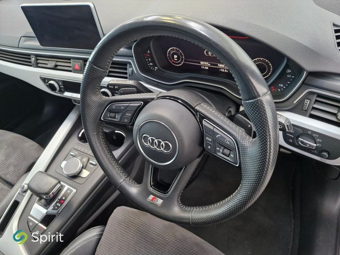 Audi A4 2019
