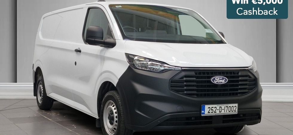 Ford Transit Custom 2025
