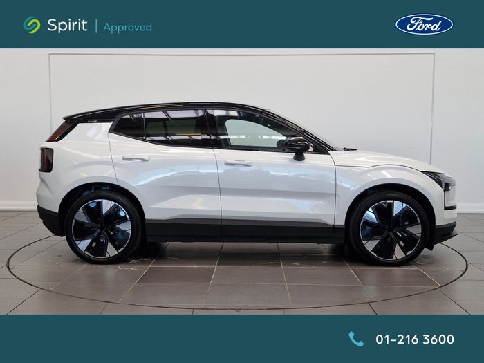 Volvo EX30 2024