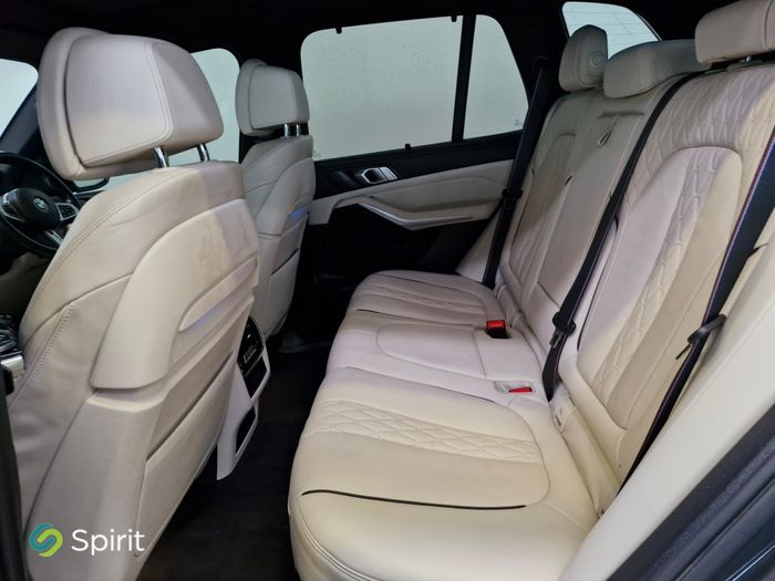 BMW X5 2021