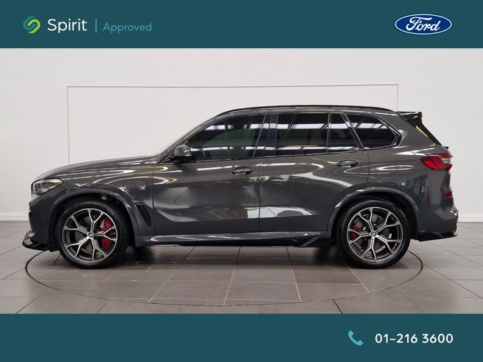 BMW X5 2021