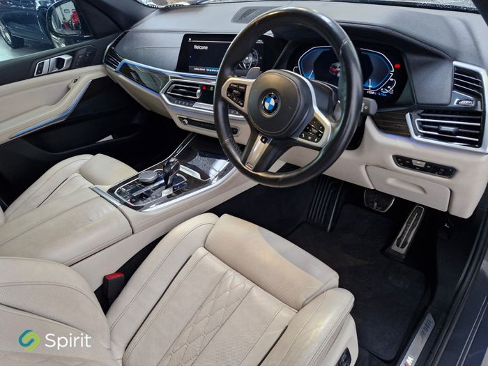 BMW X5 2021