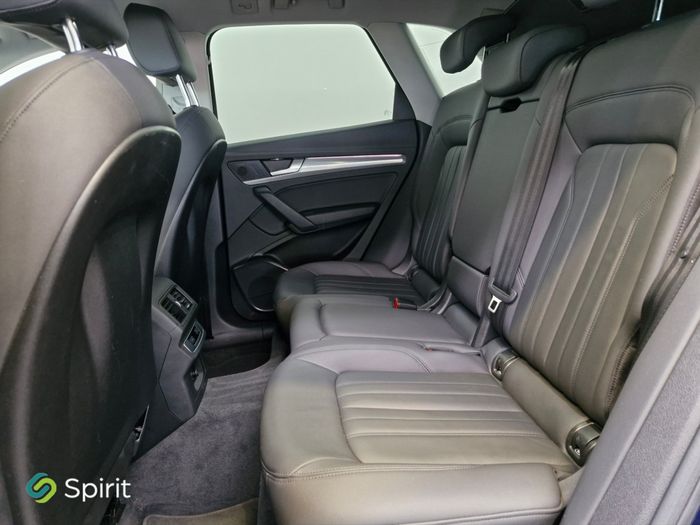 Audi Q5 2021