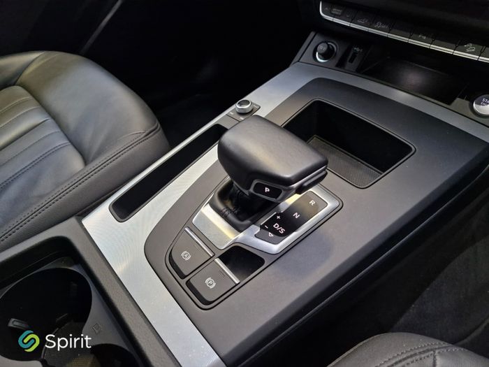 Audi Q5 2021