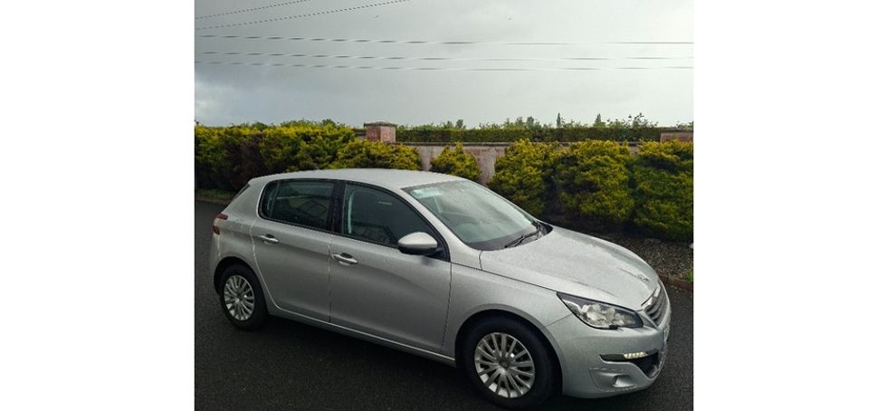 Peugeot 308 2016