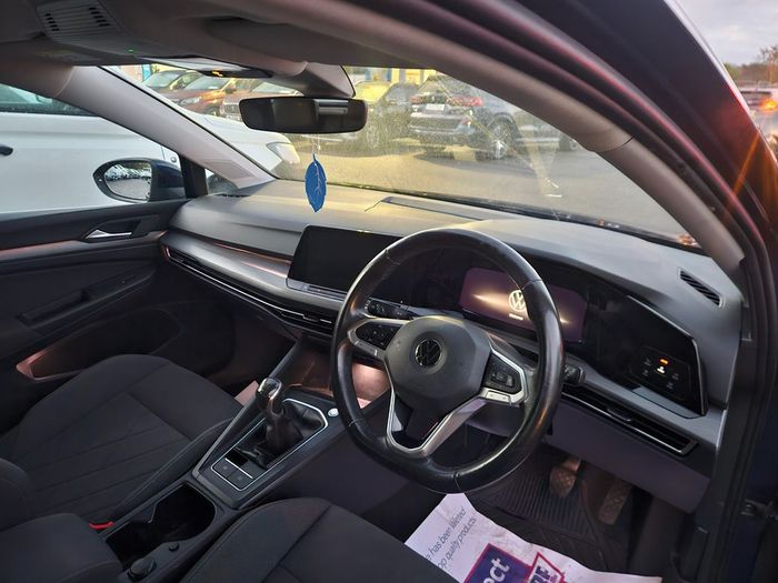 Volkswagen Golf 2022