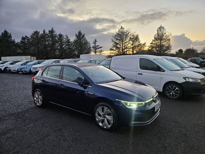 Volkswagen Golf 2022