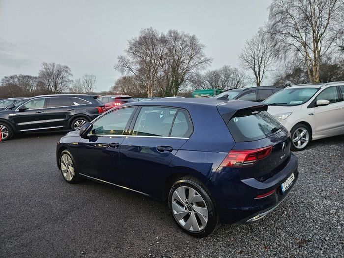 Volkswagen Golf 2022