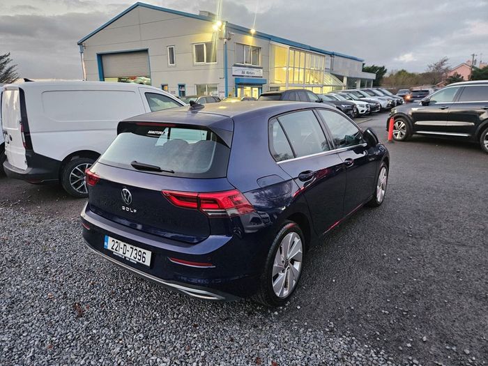 Volkswagen Golf 2022