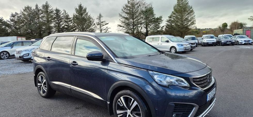Peugeot 5008 2019