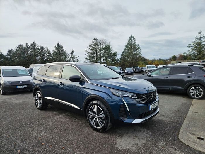 Peugeot 5008 2023