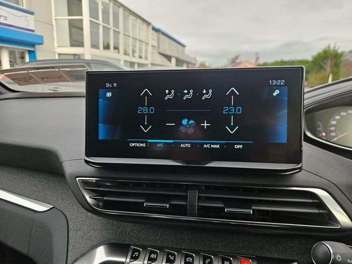 Peugeot 5008 2023